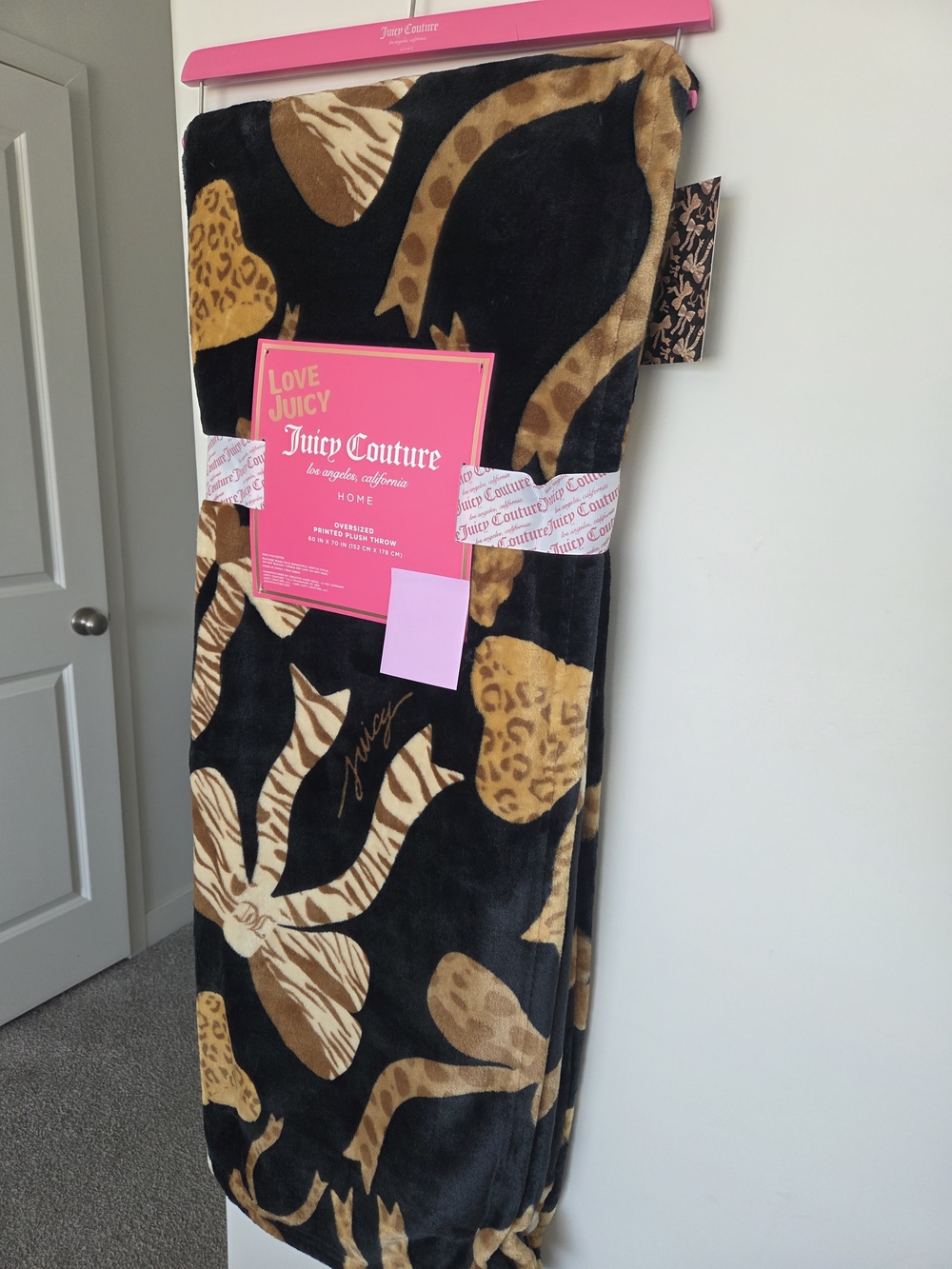 Juicy Couture Animal Print Plush Throw Blanket - Cheetah Bows